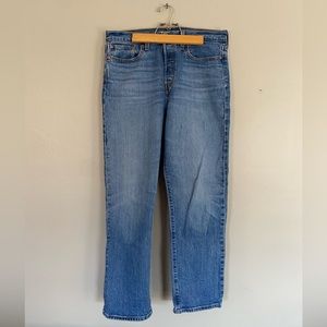 Levi’s Wedgie Straight